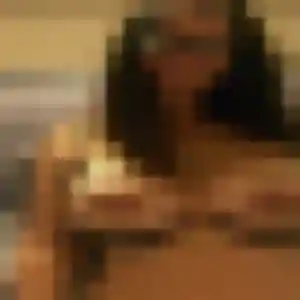 Charmante Josephine, 39 ans à Onet-le-Château - voir sa photo