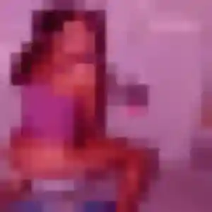 Découvre Lucienne, 25 ans à Orliénas en privé