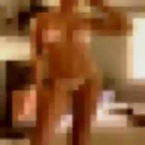 Daphne, 45 ans, connectée à Othis pour une rencontre coquine