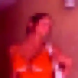 Gilberte, 22 ans, en ligne à Ouges pour une rencontre coquine