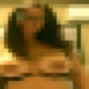 Siham (43 ans) à Ouveillan attend une rencontre ce soir