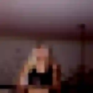 Lea, 43 ans, en ligne à Parent pour une rencontre coquine
