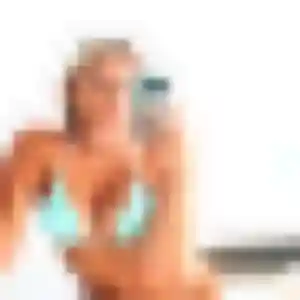 Kelly, 24 ans, disponible à Pecquencourt pour un plan cul
