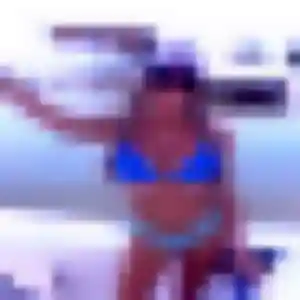 Photo de Karine à Peltre (26 ans) - plan cul discret