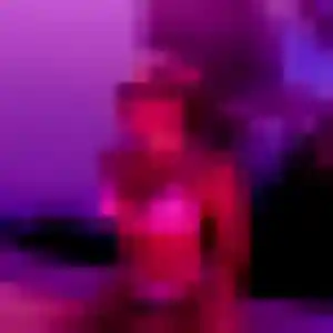 Salome (43 ans) à Penvénan attend une rencontre aujourd'hui