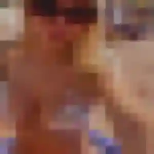 Ulrike (38 ans) à Péronne cherche une rencontre aujourd'hui