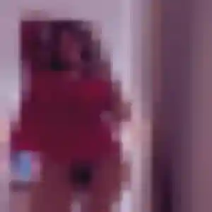 Malika de Péroy-les-Gombries, 28 ans - plan cul discret