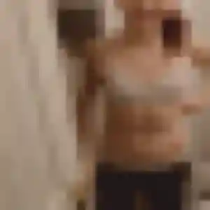 Ulrike, fille de 33 ans cherche plan cul à Perriers-sur-Andelle