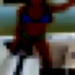 Rejoins Solene, 22 ans à Pey en privé