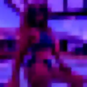 Découvre Anne, 31 ans à Peymeinade en privé