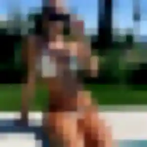 Aisha, 29 ans, connectée à Peypin-d'Aigues pour un plan cul