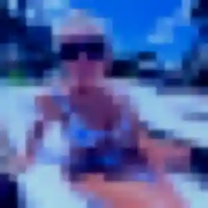 Sexy Yvonne, 29 ans à Plaissan - voir sa photo