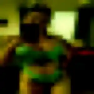 Josiane, 41 ans, disponible à Plouezoc'h pour une rencontre coquine
