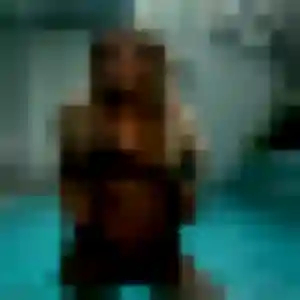 Catherine, femme de 31 ans cherche plan cul à Pommeret