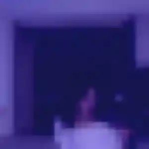 Elena (37 ans) à Pommeret cherche un plan cul aujourd'hui