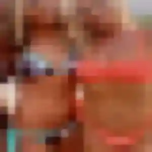 Laetitia, 23 ans, disponible à Pomport pour une rencontre coquine