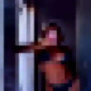 Charmante Tania, 44 ans à Pont-de-Metz - la contacter