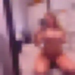 plan cul à Pont-Saint-Esprit : photo de Stephanie, 29 ans - accès libre