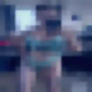 Profil de Ibtissam à Pont-Salomon (27 ans) - plan cul gratuit