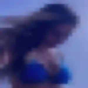 Wahiba, femme de 29 ans cherche plan cul à Porcelette
