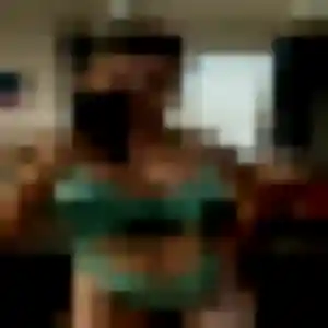 Découvre Pierrette, 29 ans à Poucharramet en privé