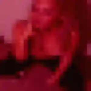Jolie Huguette, 27 ans à Poueyferré - la contacter