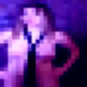 Azalee, fille de 23 ans cherche plan cul à Pouilley-les-Vignes