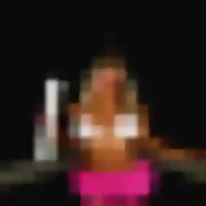 Adelaide (22 ans) à Prigonrieux propose un plan cul rapidement