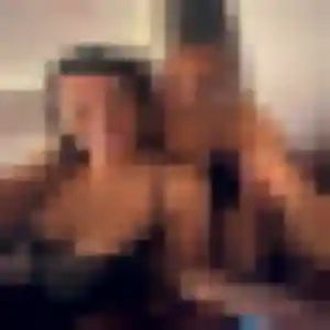 Domitille, 37 ans, connectée à Prunet pour une rencontre coquine