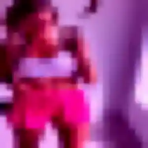 Celia, 27 ans, connectée à Puisseguin pour une rencontre coquine