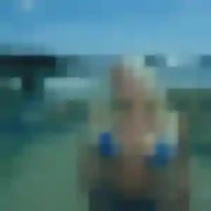 Leana (27 ans) à Quilly attend une rencontre maintenant