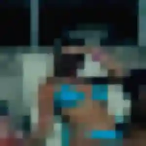 Photo privée de Karima, 32 ans à Quint-Fonsegrives - plan discret