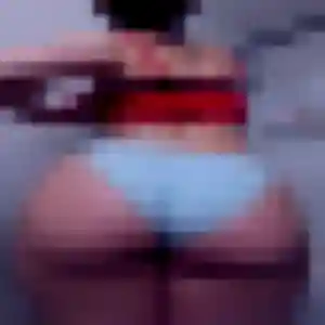 Rosemarie, 41 ans, en ligne à Renazé pour une rencontre coquine