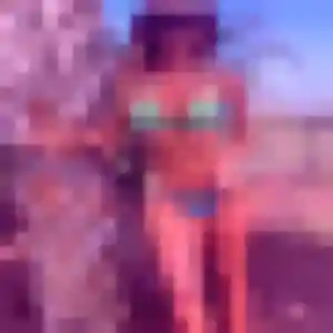 Claire, femme de 33 ans propose plan cul à Riez