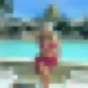 Aurelie, 34 ans, connectée à Rochefort-en-Yvelines pour une rencontre coquine