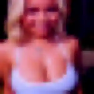 Brigitte (42 ans) à Rochefort attend une rencontre ce soir