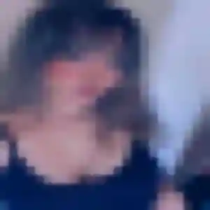 Noemie, femme de 42 ans propose plan cul à Rochejean