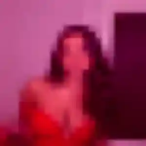 Coralie de Roffiac, 40 ans - plan cul sans prise de tête