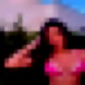 Charmante Emilie, 23 ans à Rolleville - la contacter