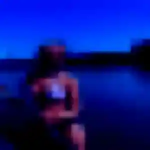 Vicky (32 ans) à Rontalon attend une rencontre ce soir