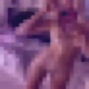 Photo de Azalee à Roquecourbe (28 ans) - plan cul gratuit