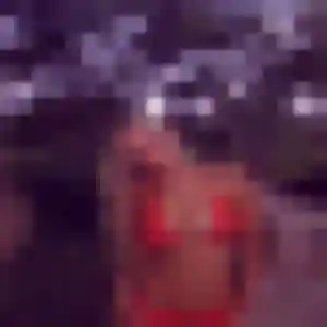 Whitney, 26 ans, en ligne à Roquecourbe pour une rencontre coquine