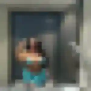 Sexy Elsa, 34 ans à Rosières-en-Santerre - voir sa photo