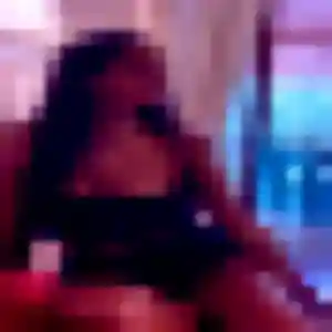 Clementine, 25 ans, cherche un plan cul à Rougiers