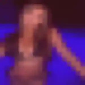 Photo de Laurence à Roussillon (31 ans) - plan cul gratuit
