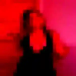 plan cul à Roybon : profil de Djamila, 29 ans - sans engagement