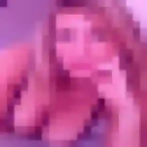 Albane, 39 ans, en ligne à Rue pour une rencontre coquine
