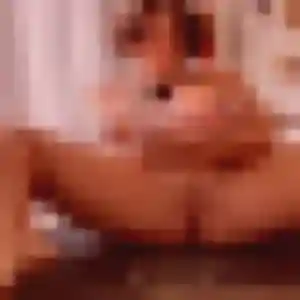 Colombe, 42 ans, en ligne à Sailly-sur-la-Lys pour un plan cul