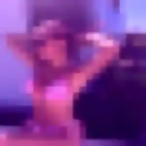 Photo sexy de Thais, 39 ans à Saint-Amant-de-Boixe - plan discret