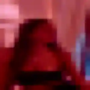 Madeleine, 27 ans, disponible à Saint-André-de-Bâgé pour un plan cul